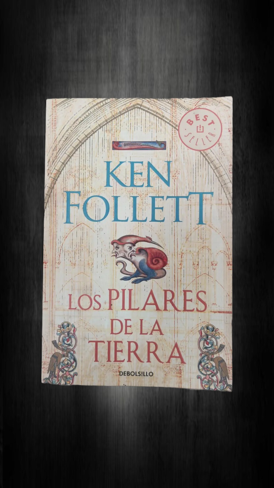 Los Pilares de la Tierra - Ken Follett